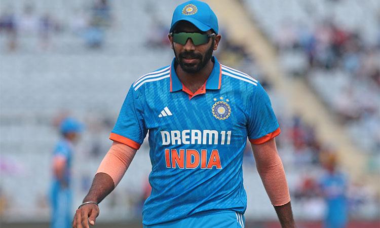 BCCI's Surprise Move: Mukesh Kumar to Step in for Bumrah!